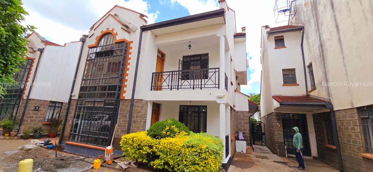 4 Bed Townhouse with En Suite at Gitanga Road - 2