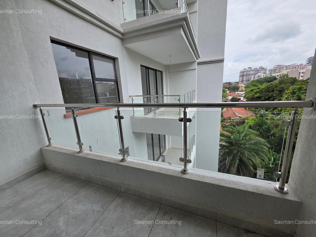 3 Bed Apartment with En Suite in General Mathenge - 15