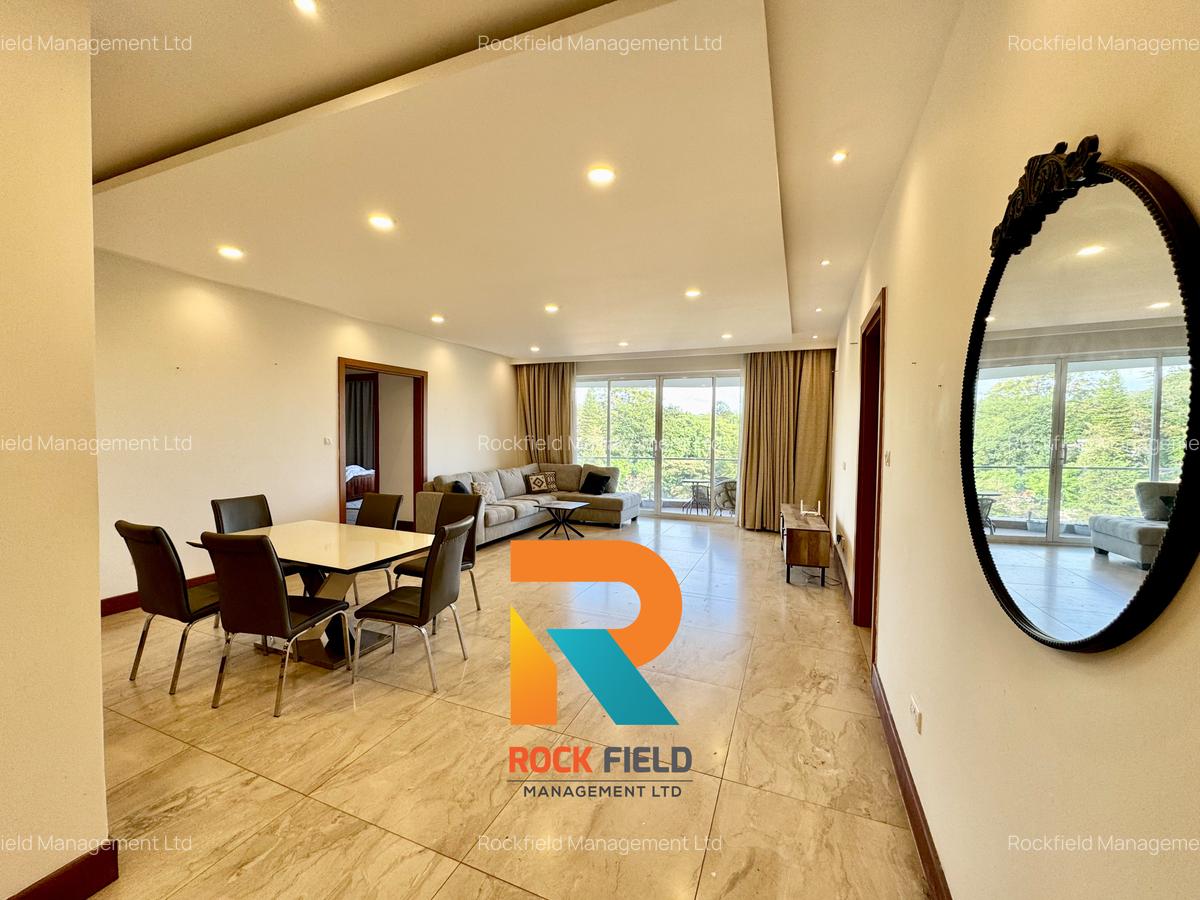 Serviced 3 Bed Apartment with En Suite in Parklands - 4