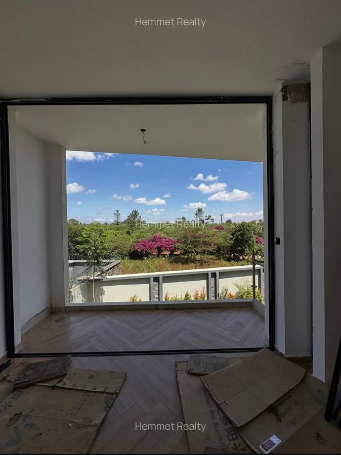 4 Bed Villa with En Suite in Runda - 8