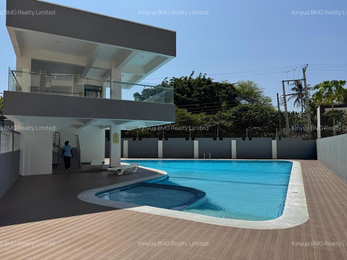 4 Bed Apartment with En Suite in Nyali Area - 19