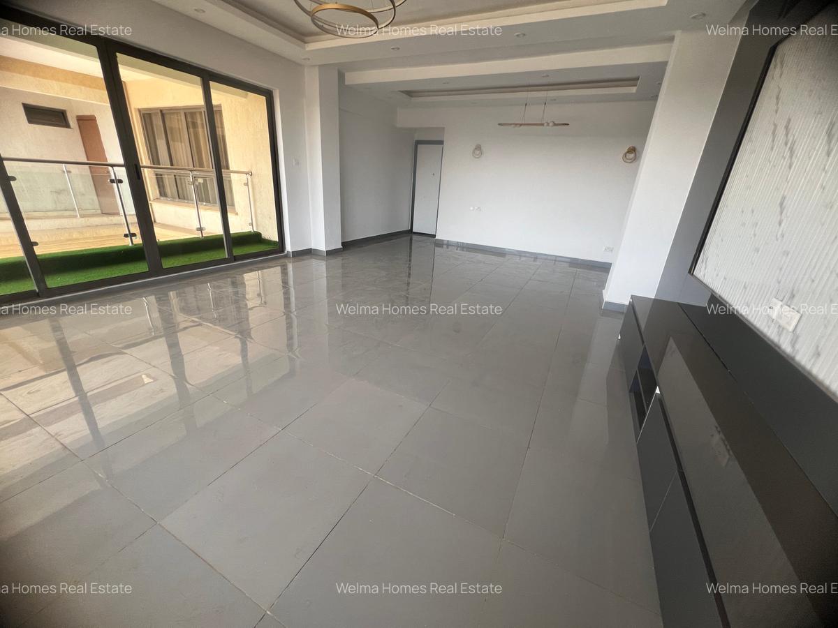 3 Bed Apartment with En Suite in Kilimani - 4