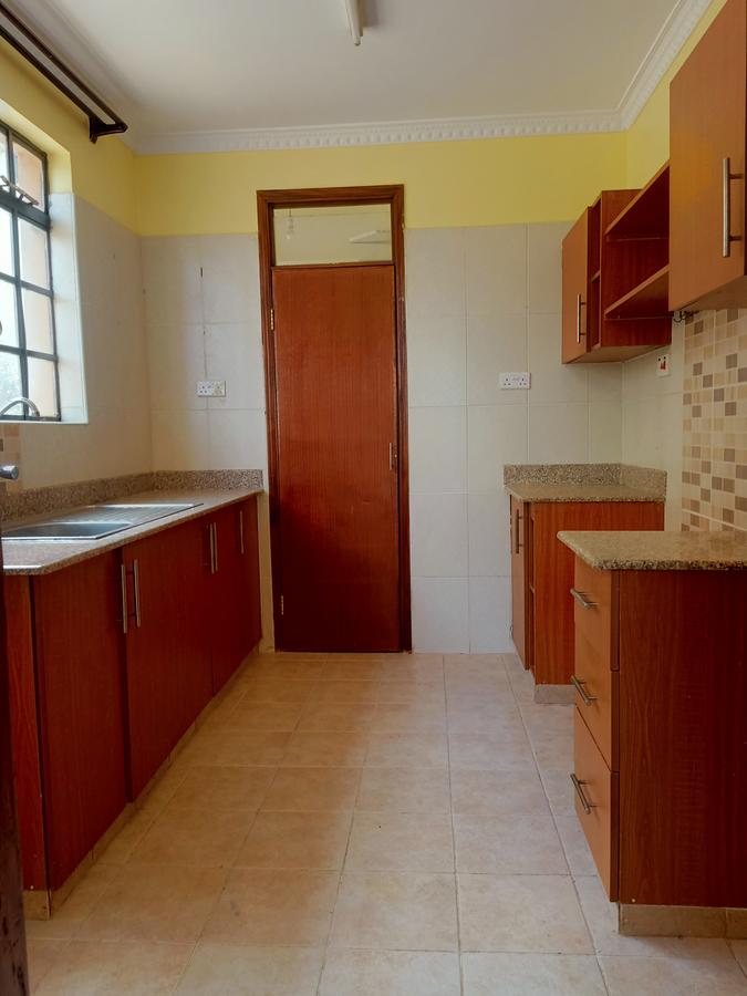 3 Bed Apartment with En Suite at Fouways Junction Estate - 6