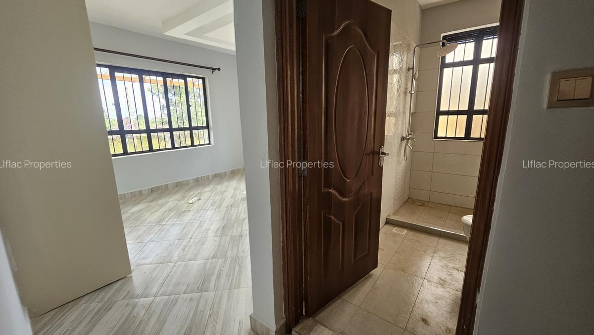 5 Bed Townhouse in Kiambu Road - 18