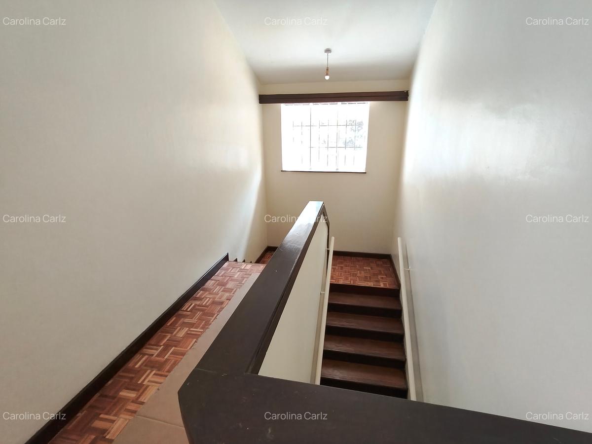 5 Bed Townhouse with En Suite at Peponi Road - 9