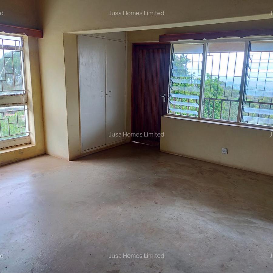 5 Bed House with En Suite in Rironi - 11