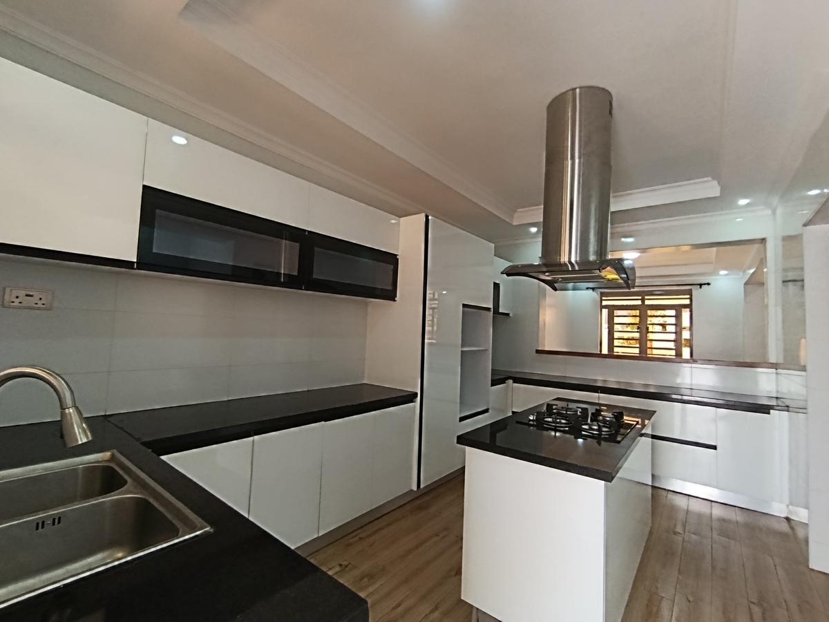 5 Bed House with En Suite at Thika Road - 9