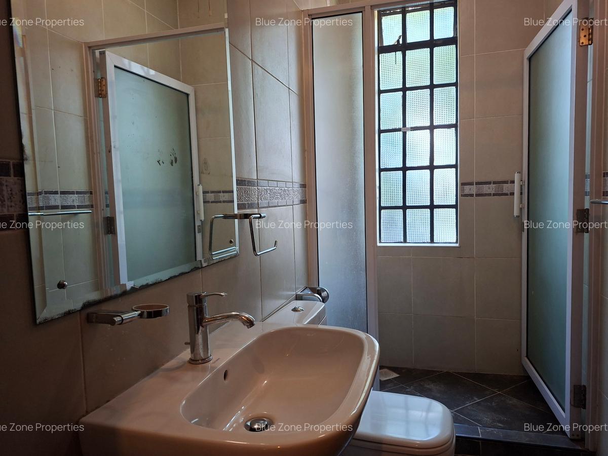 4 Bed Townhouse with En Suite at Muthaiga - 8