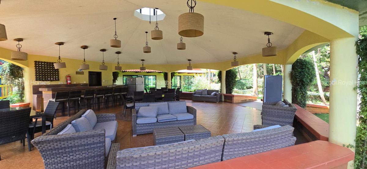 4 Bed House with En Suite at Jade Valley - 5