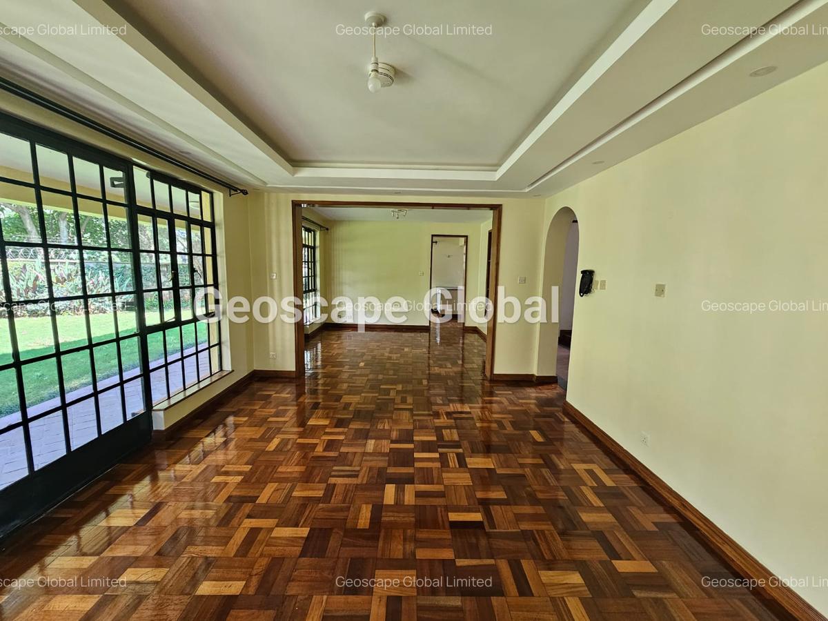 4 Bed House with En Suite in Runda - 6