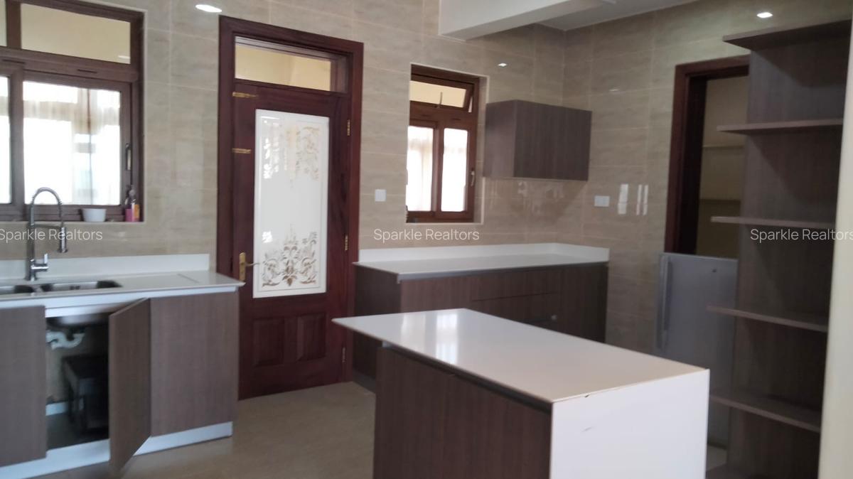 3 Bed Apartment with En Suite at General Mathenge - 2