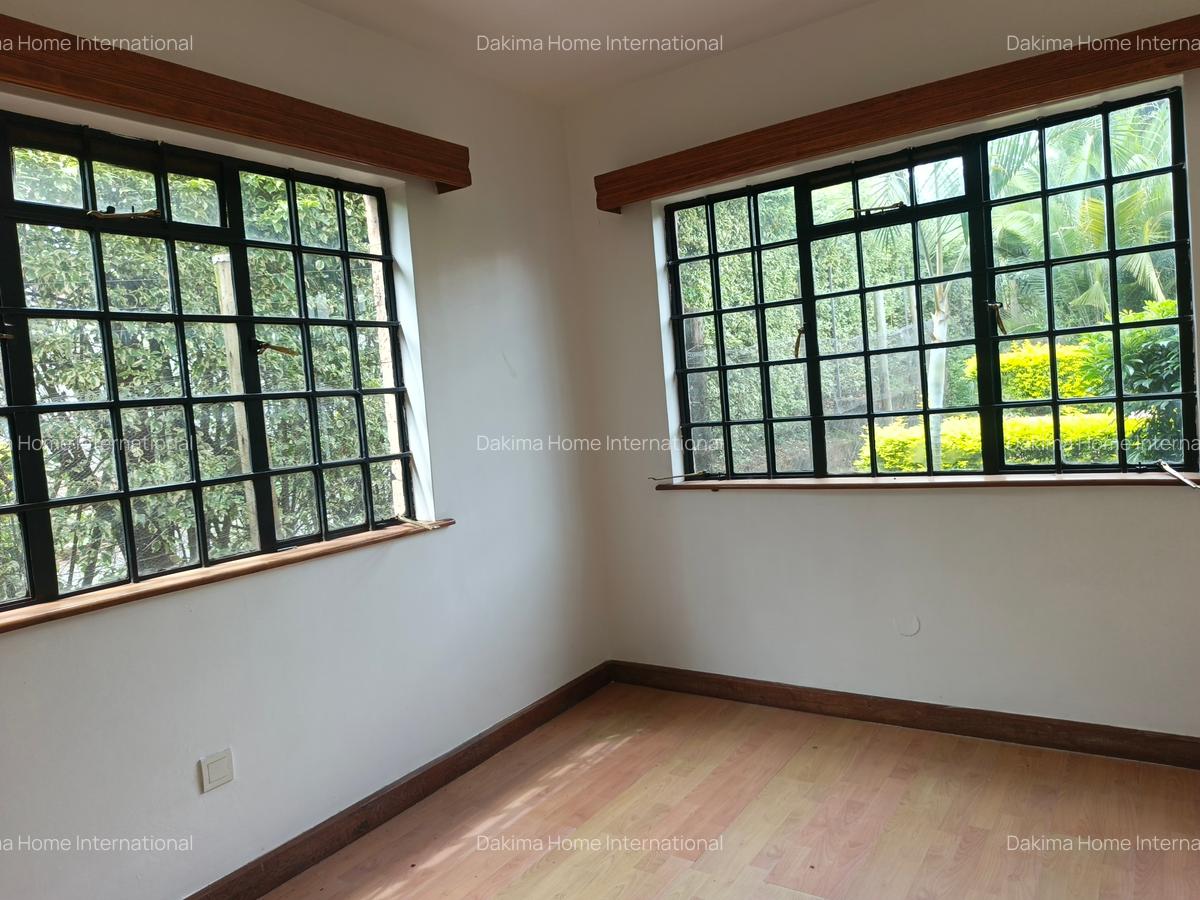 5 Bed Townhouse with En Suite in Runda - 7