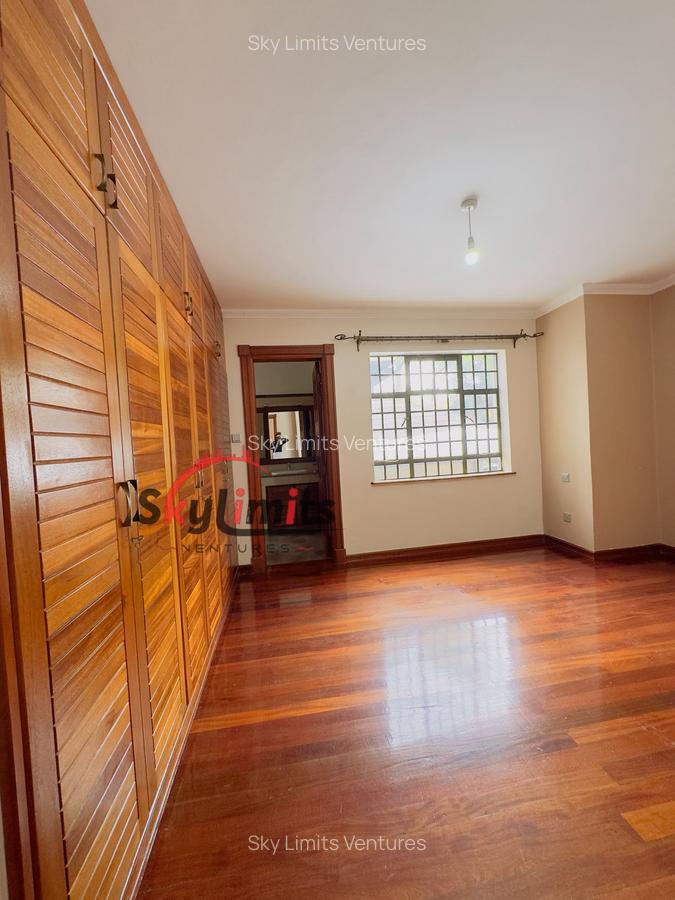 4 Bed Townhouse with En Suite at Peponi Rd - 8