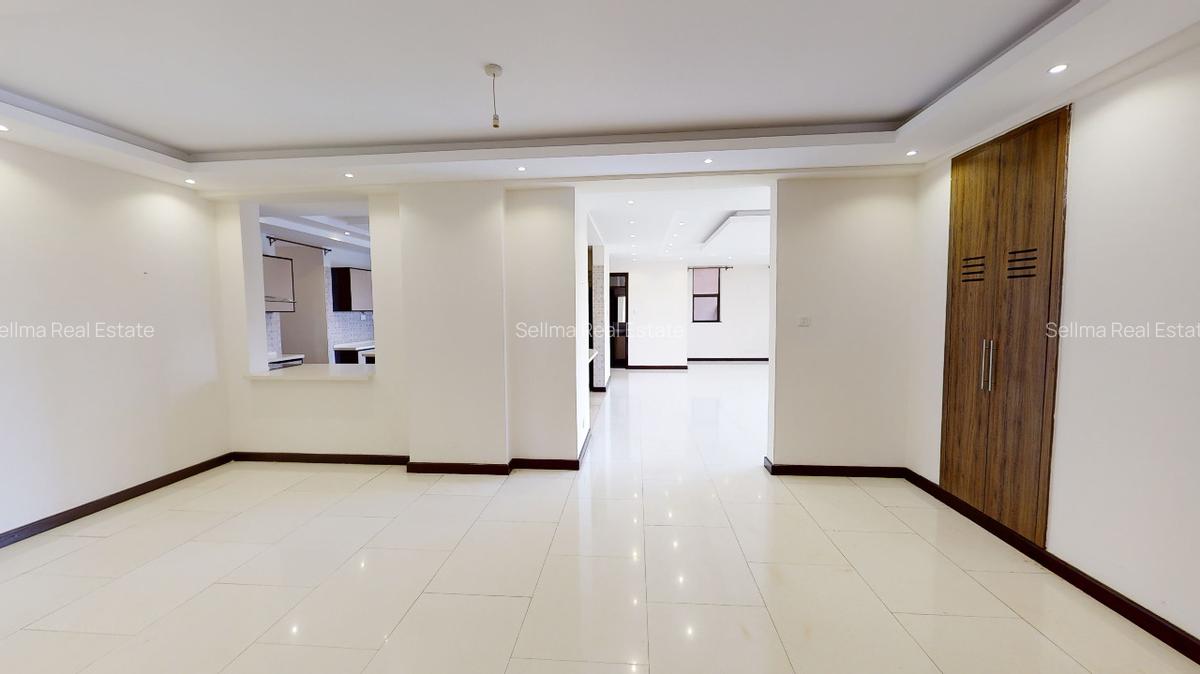 4 Bed Apartment with En Suite at General Mathenge - 17