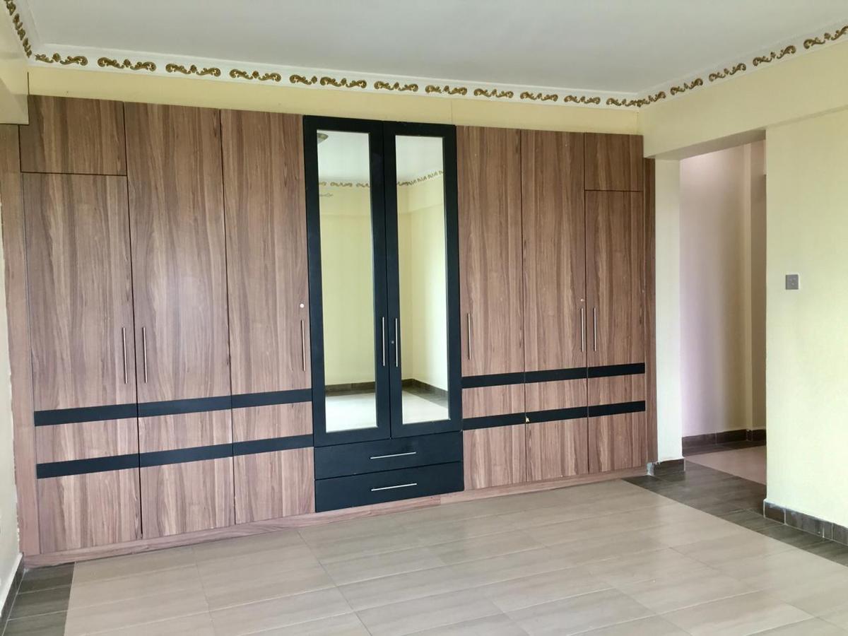 3 Bed Apartment with En Suite in Kilimani - 14