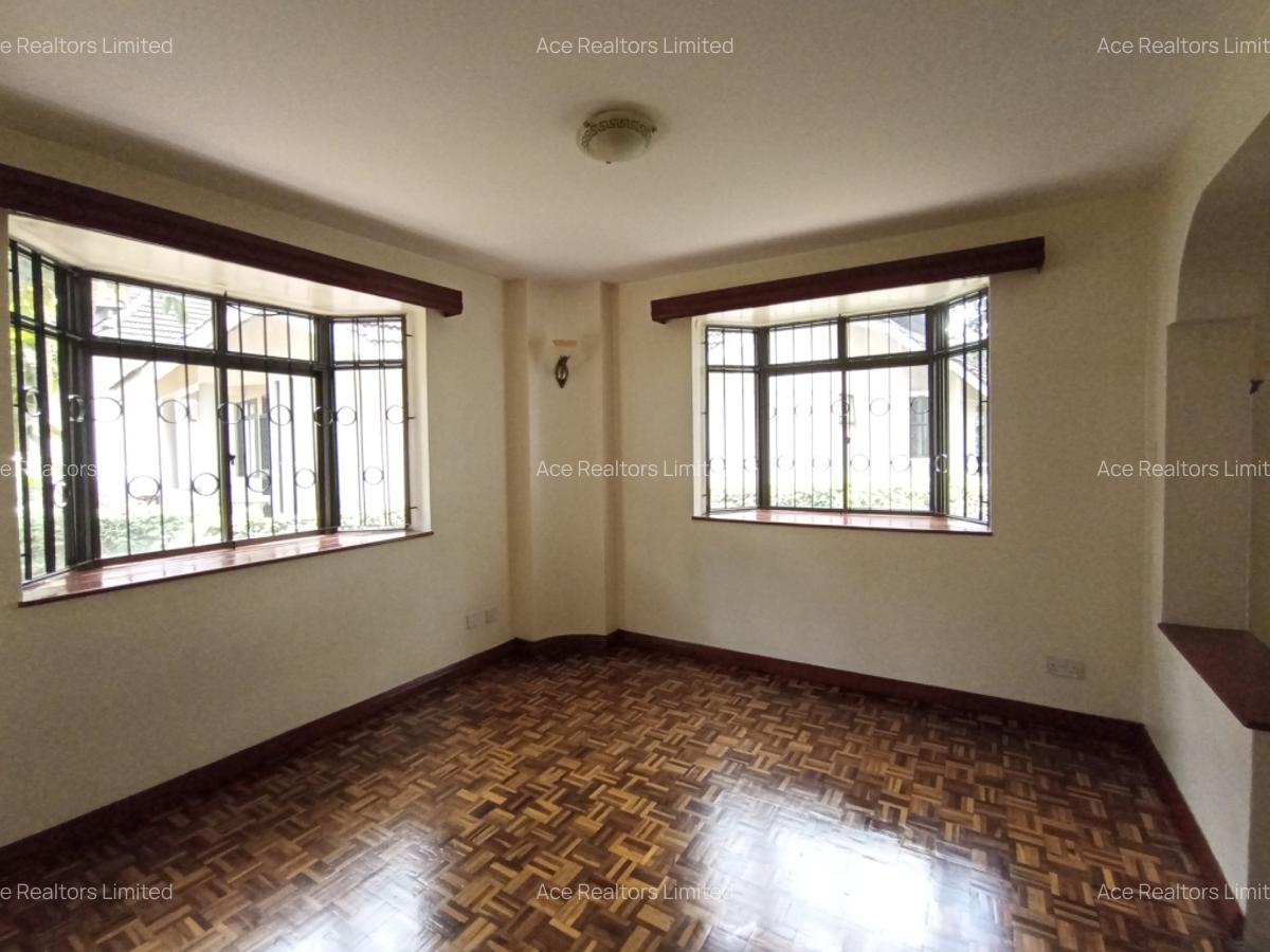 4 Bed Townhouse with En Suite at Eldama Ravine Rd - 5