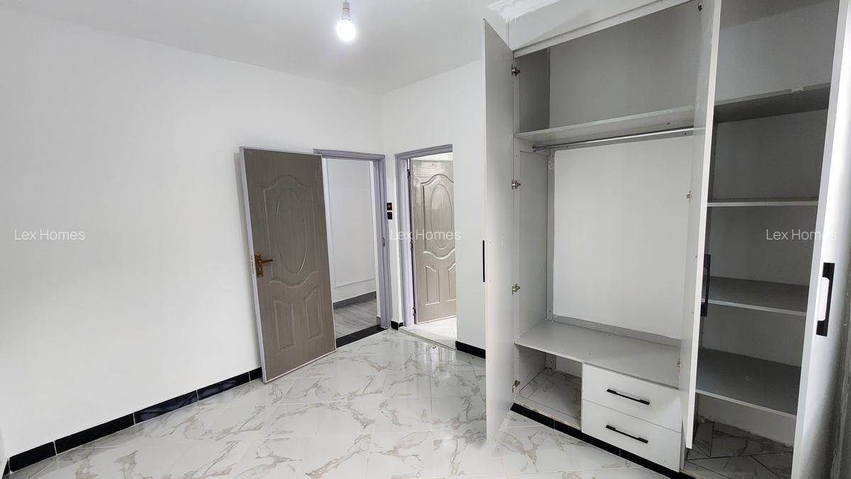 4 Bed House with En Suite at Rimpa Road - 11