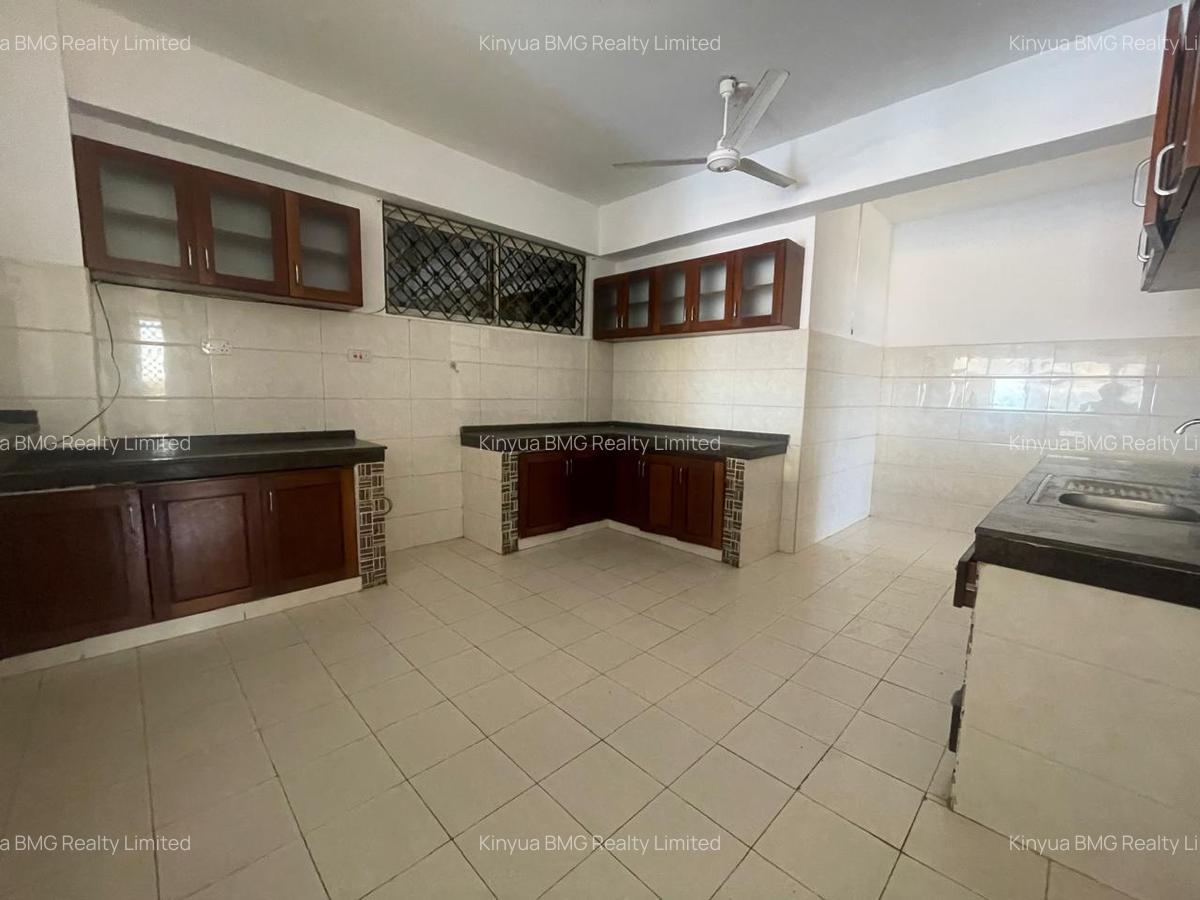 Serviced 3 Bed Apartment with En Suite in Nyali Area - 2