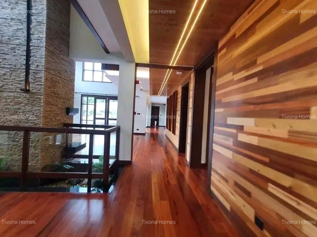 4 Bed House with En Suite in Runda - 6