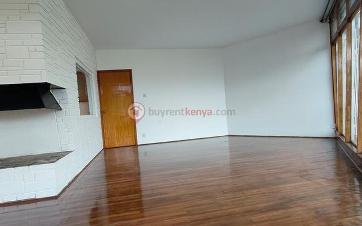 5 Bed House with En Suite at Karen - 7