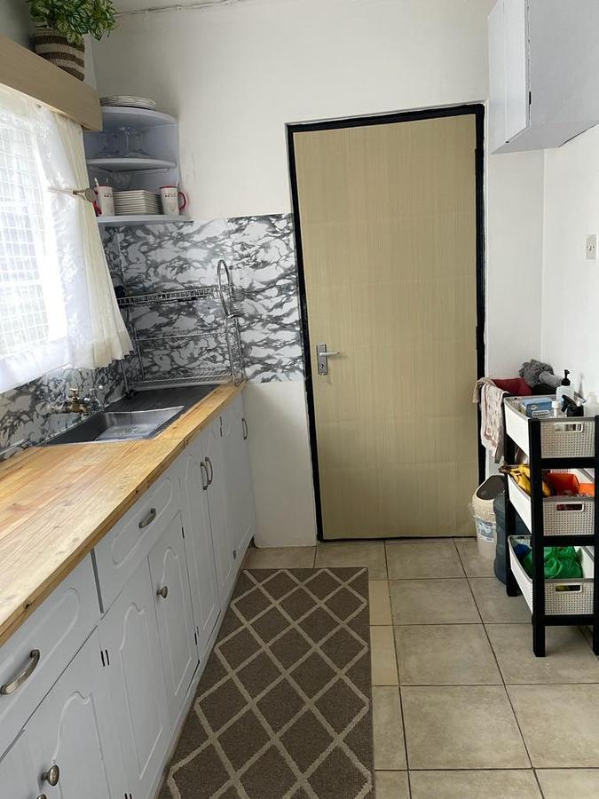 3 Bed House with En Suite at Adams Arcade - 7