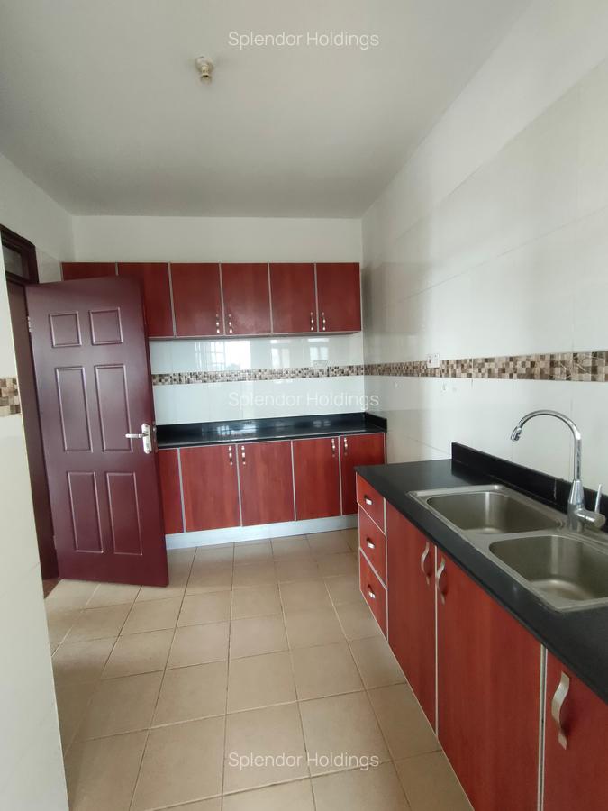 2 Bed Apartment with En Suite in Kilimani - 2