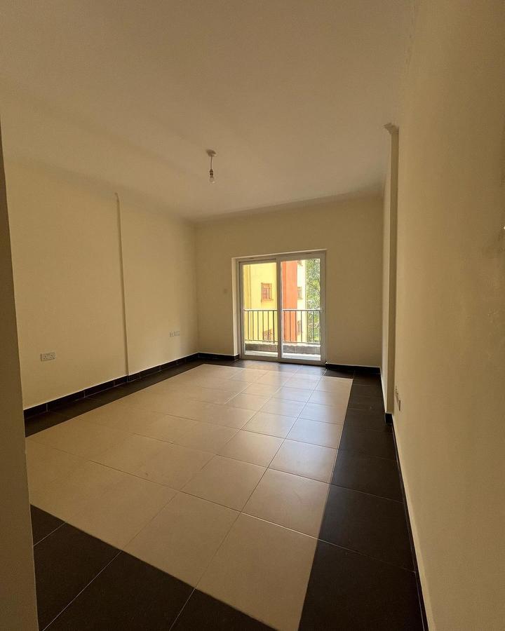 2 Bed Apartment with En Suite at Hatheru Road - 9