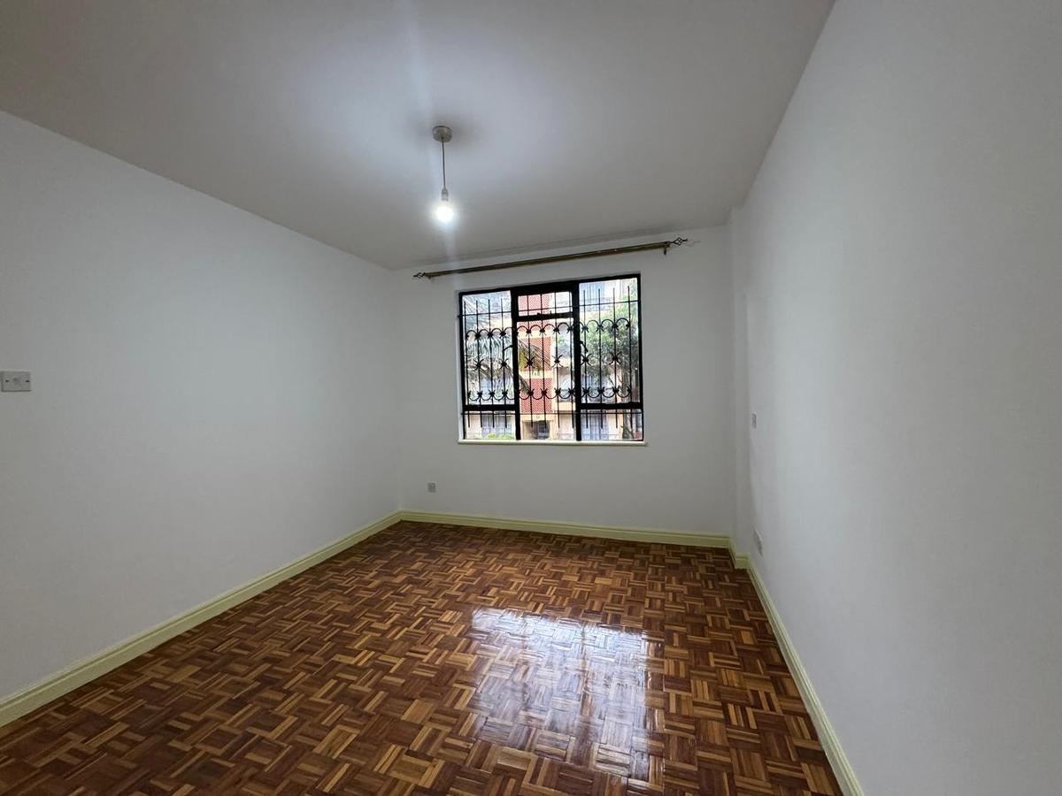 3 Bed Apartment with En Suite in Kilimani - 6