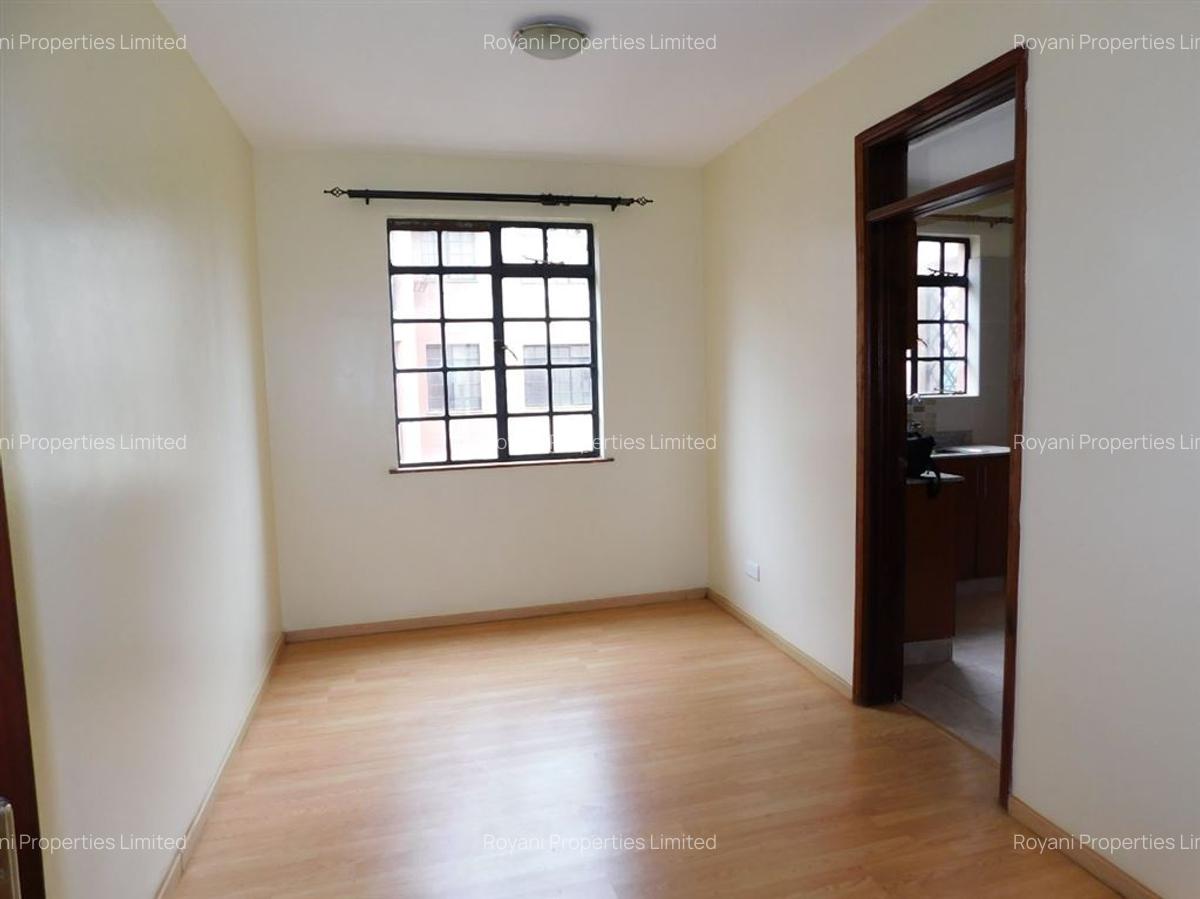 3 Bed Apartment with En Suite at Fourways Junction Estate - 4