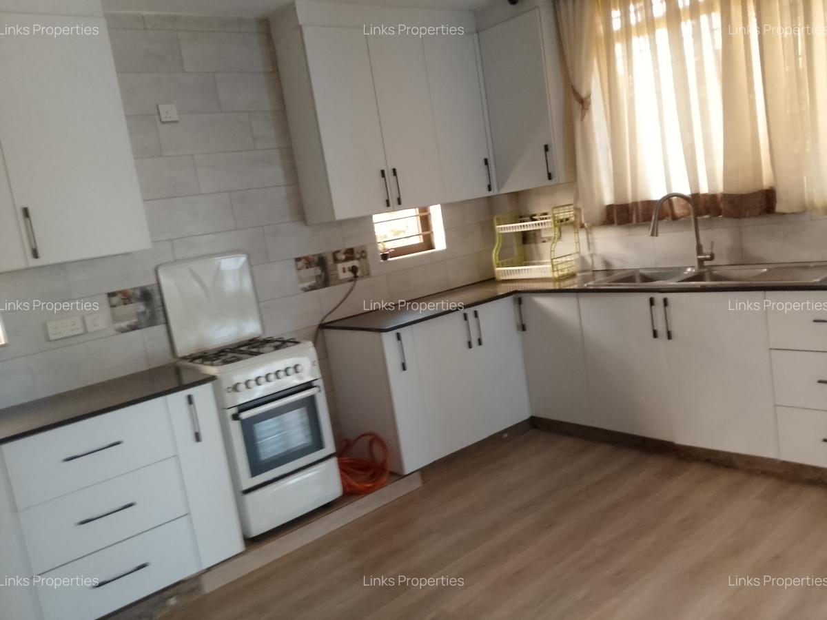 5 Bed Townhouse with En Suite at Kibiko - 17