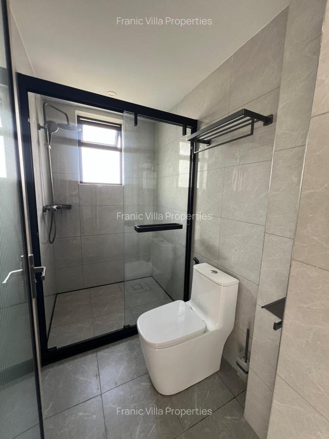 3 Bed Apartment with En Suite in Riverside - 10