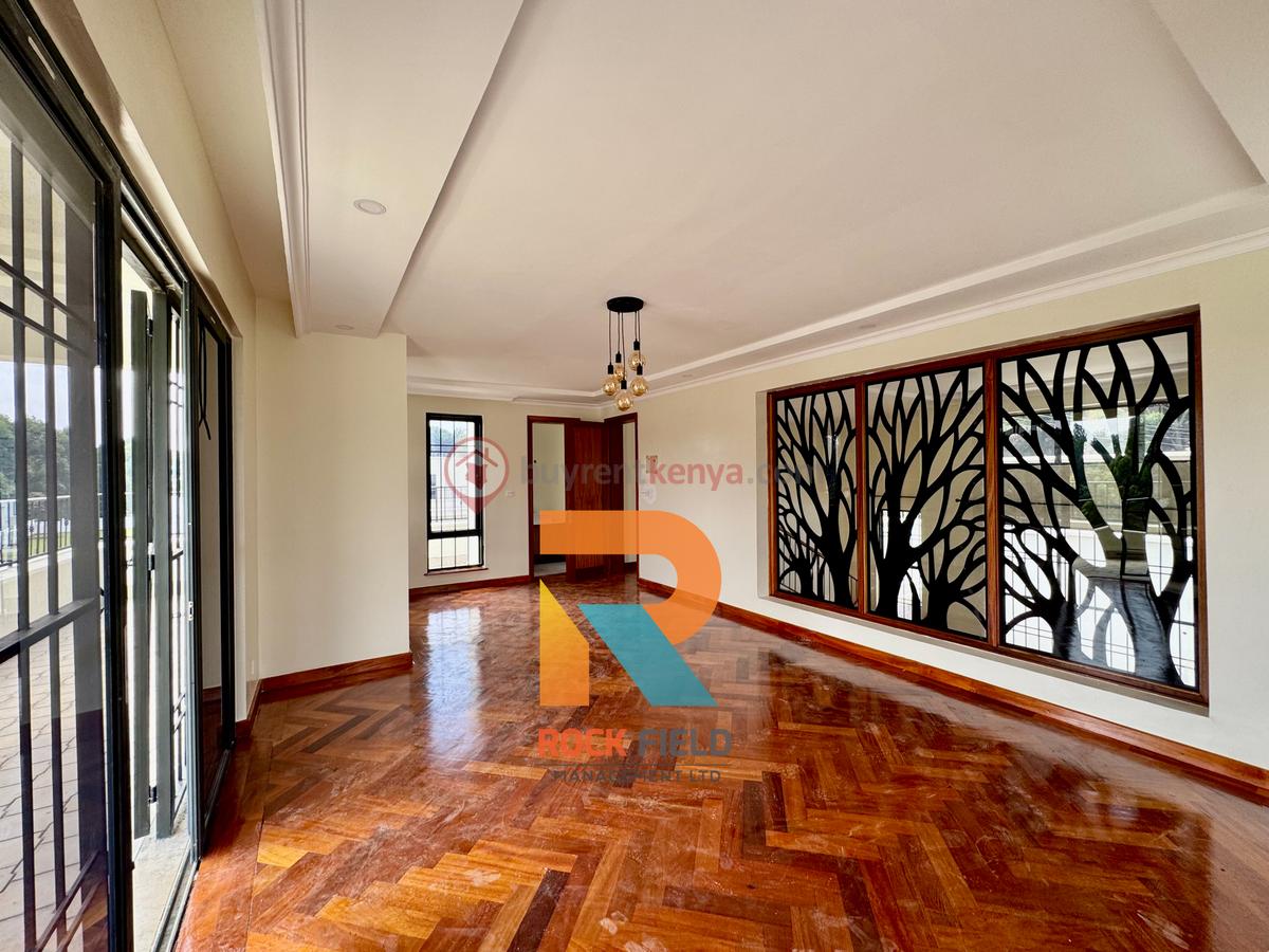 5 Bed Townhouse with En Suite in Loresho - 18
