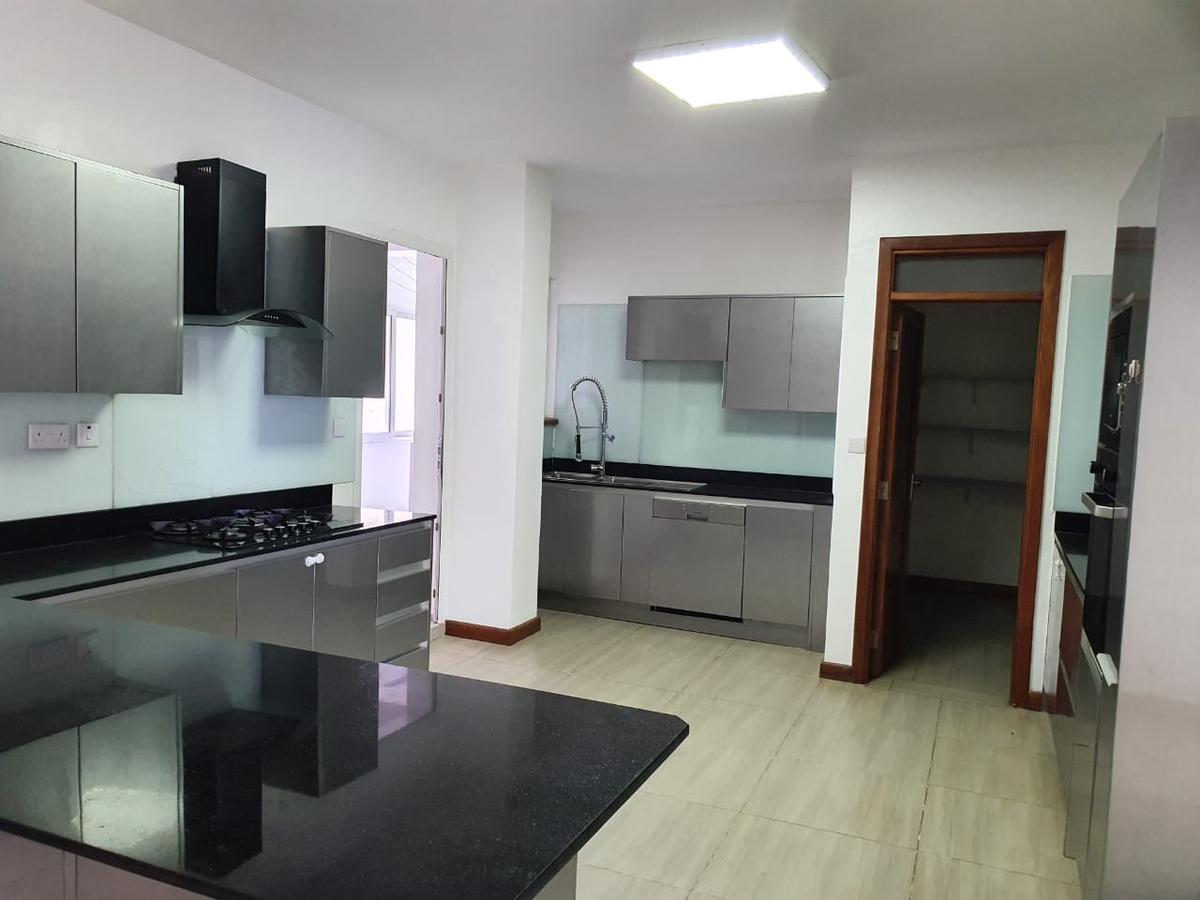 4 Bed Apartment with En Suite in General Mathenge - 5