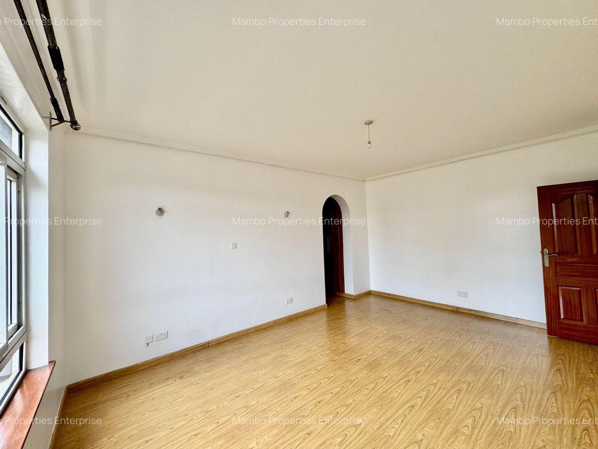 3 Bed Apartment with En Suite at School Lane. - 19