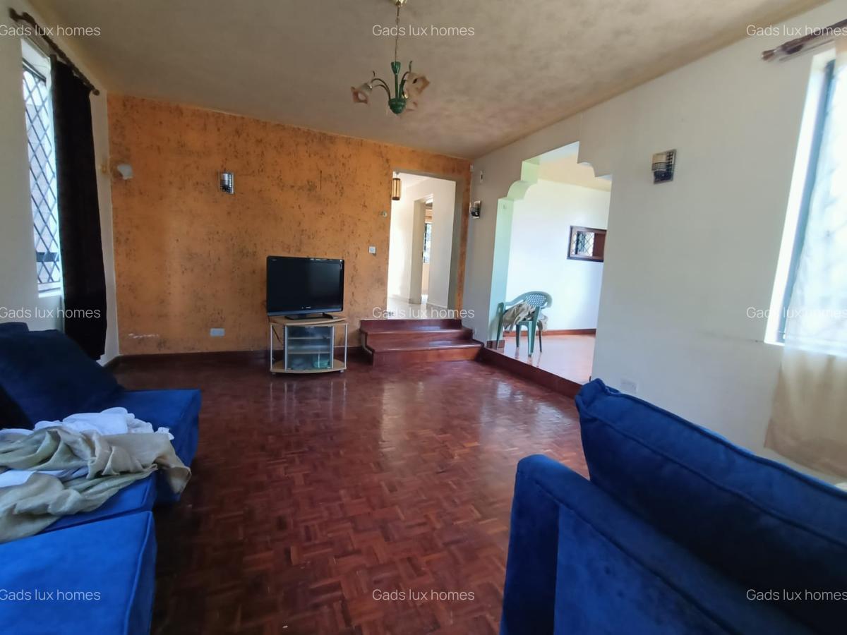 4 Bed Townhouse with En Suite at Thindigua - 11