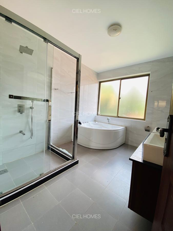 5 Bed Villa with Staff Quarters at Chalbi Drive - 18