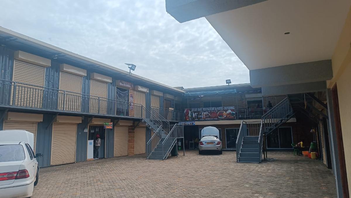 Commercial Property with Parking in Donholm - 8