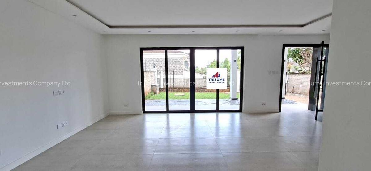 4 Bed House with En Suite in Westlands Area - 4