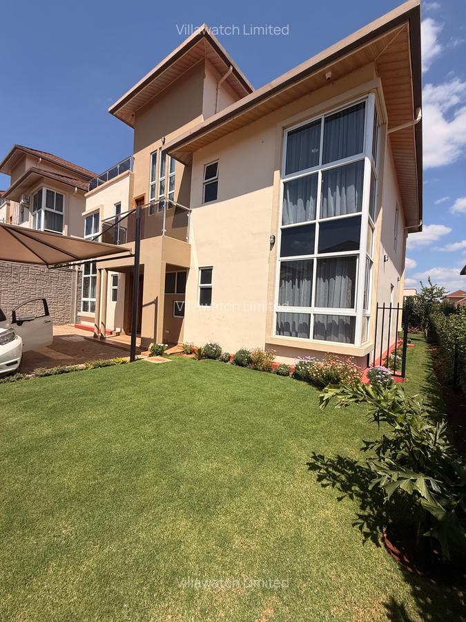 4 Bed Townhouse with En Suite at Brookhouse - 1