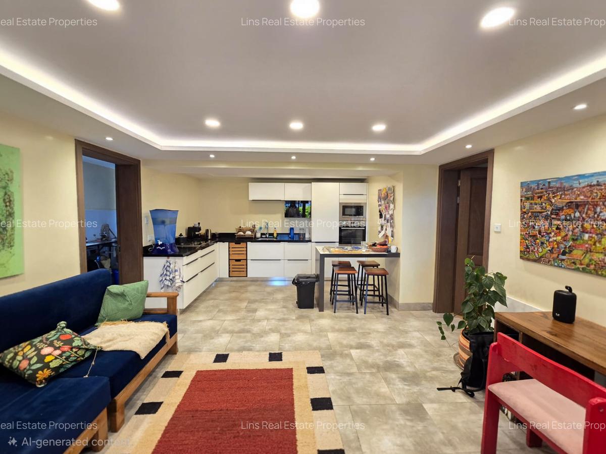 1 Bed House with En Suite in Spring Valley - 2