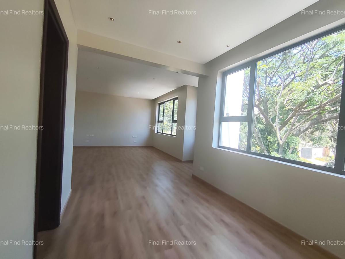 4 Bed Townhouse with En Suite in Taita-Taveta - 6