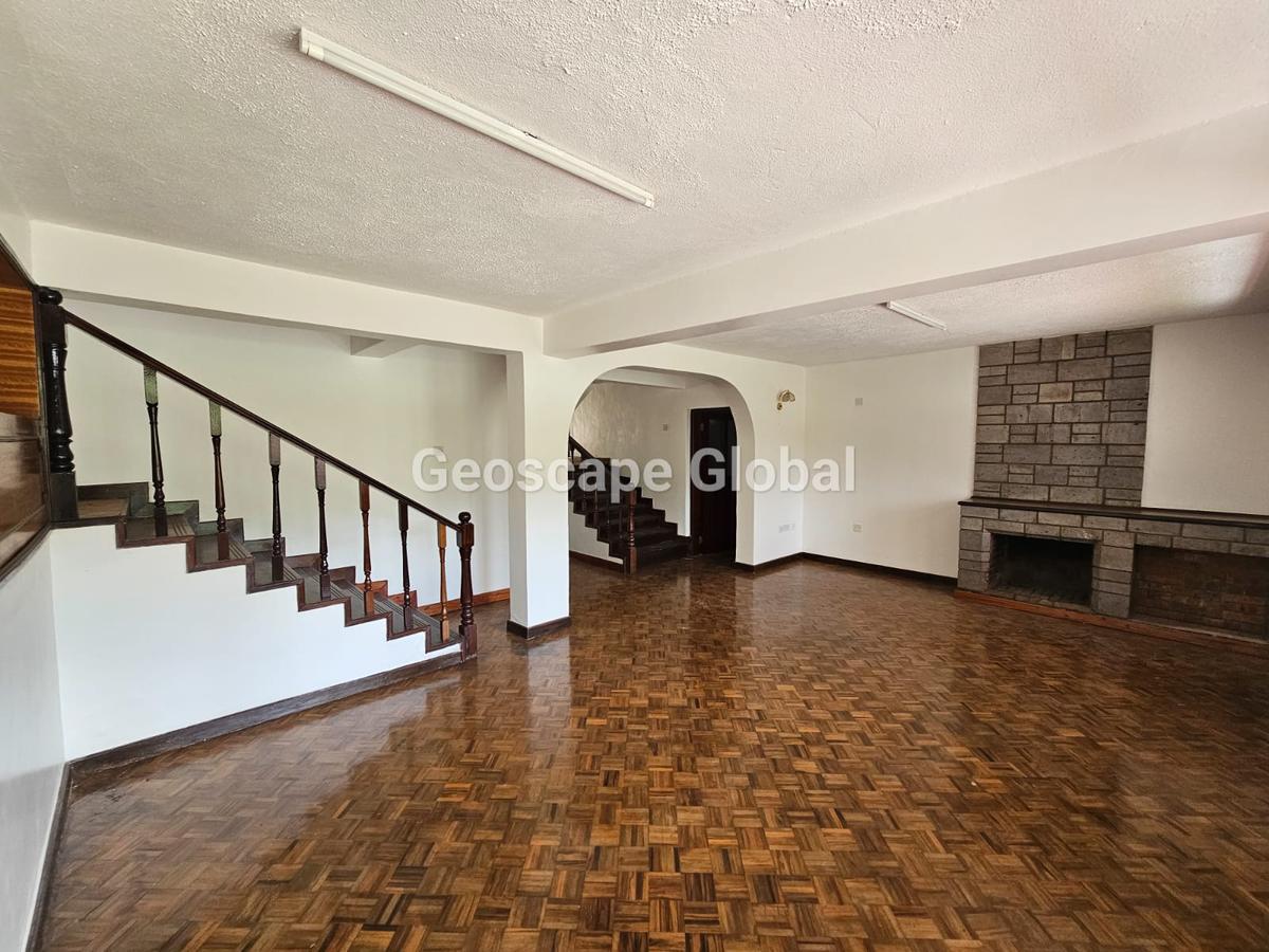 5 Bed House with En Suite in Gigiri - 12