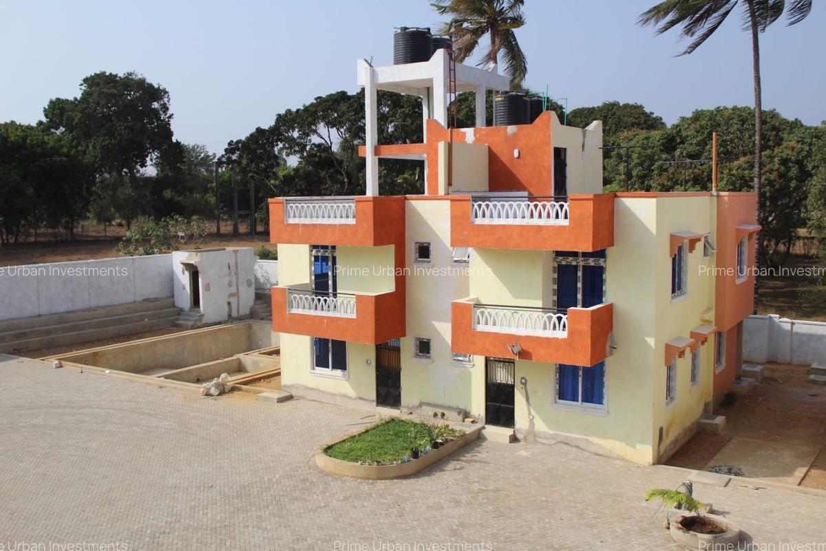 3 Bed Townhouse with En Suite in Mtwapa - 4