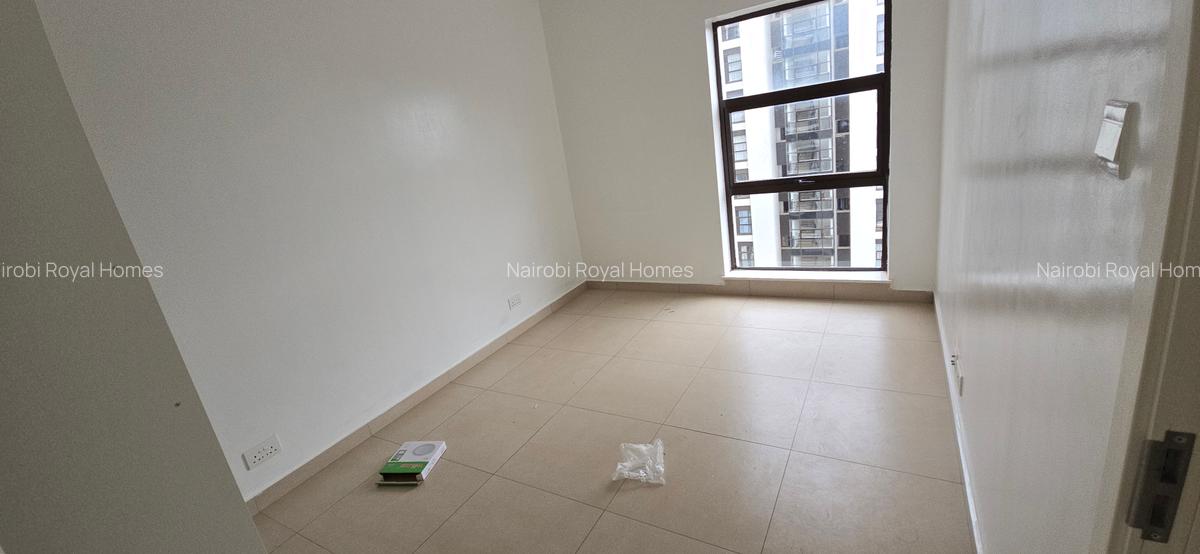 2 Bed Apartment with En Suite at Lavington Road - 15