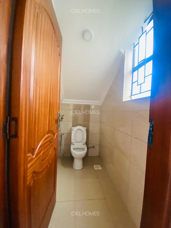 3 Bed Townhouse with En Suite at Eastern Bypass - 10