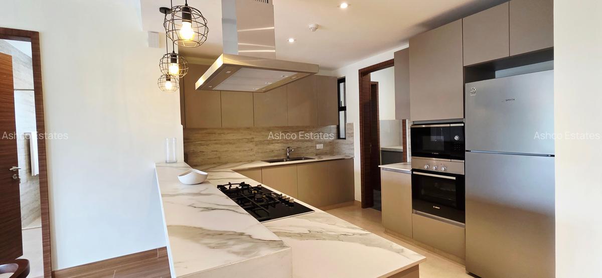 2 Bed Apartment with En Suite in Riverside - 4