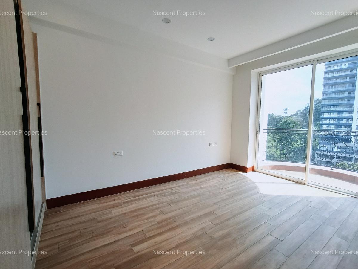 3 Bed Apartment with En Suite in Westlands Area - 3