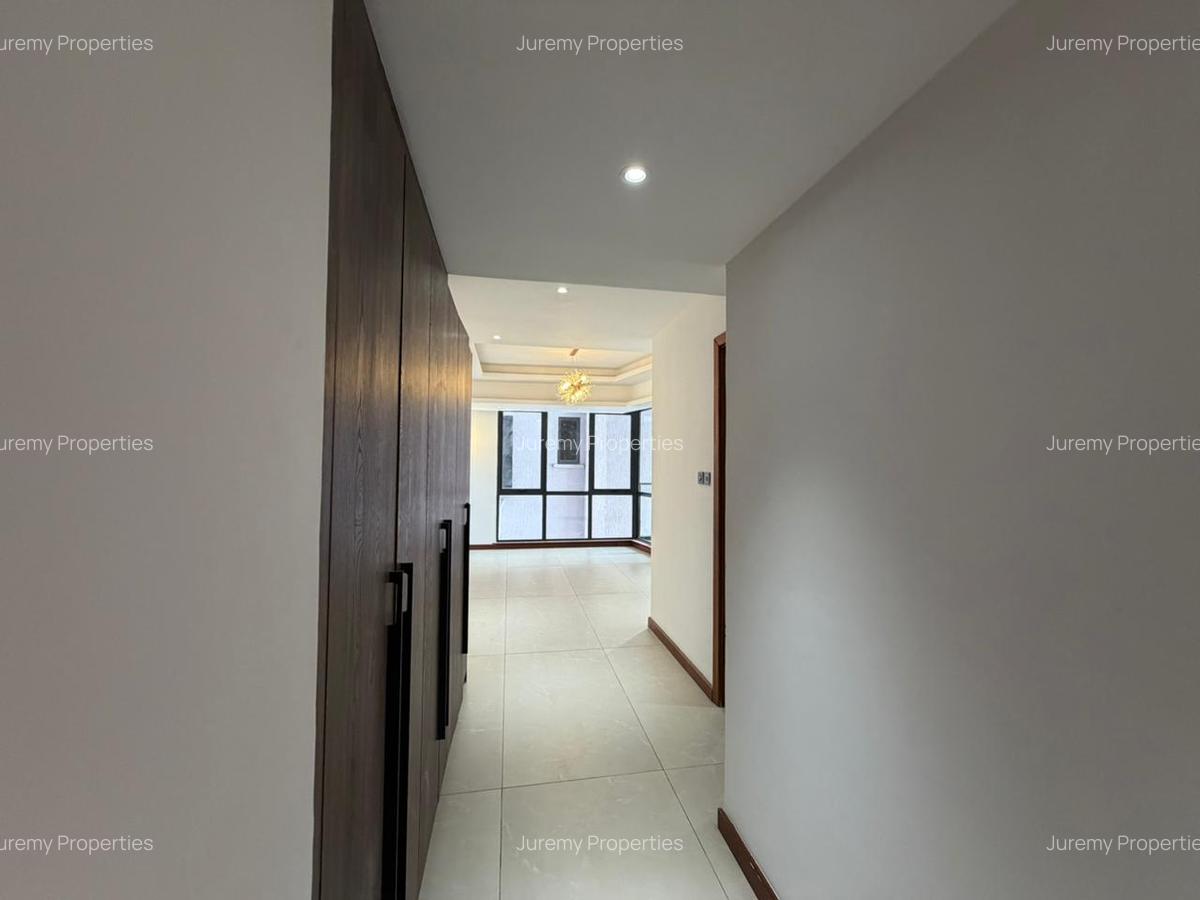 Serviced 4 Bed Apartment with En Suite in Riverside - 4