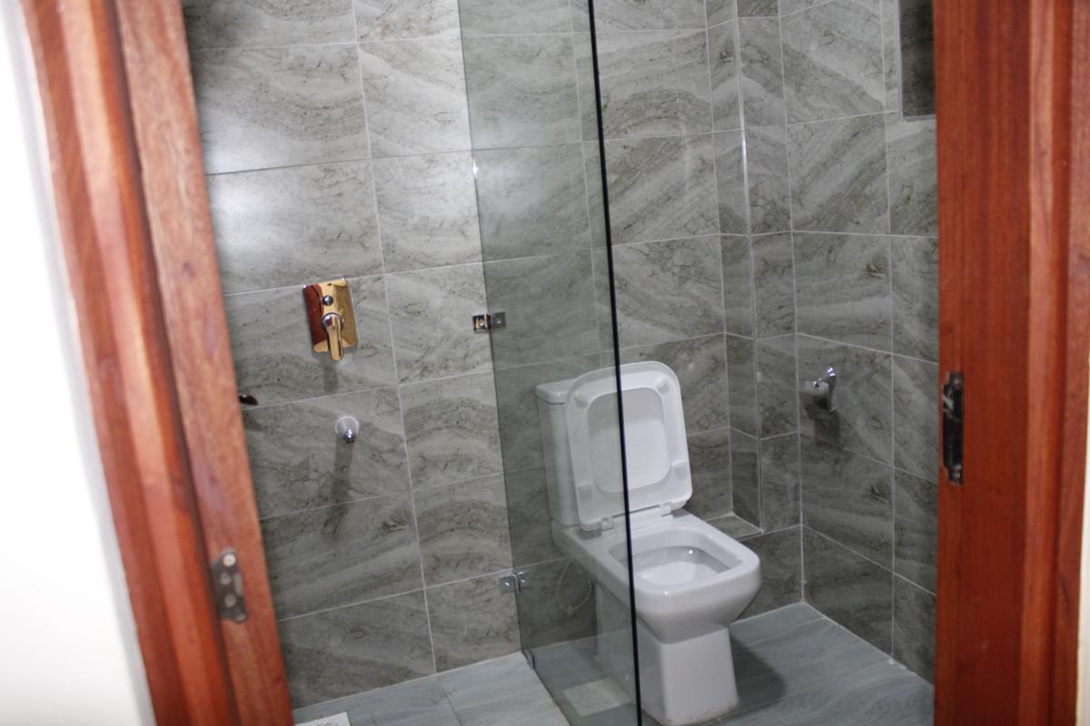 1 Bed Apartment with En Suite in Jamhuri - 5