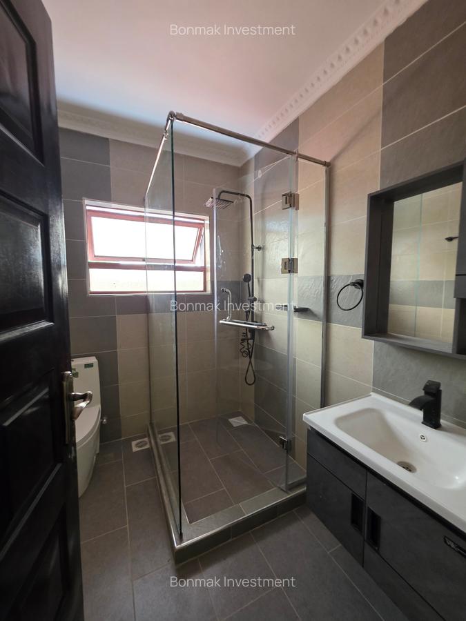 5 Bed Townhouse with En Suite at Kitisuru - 20